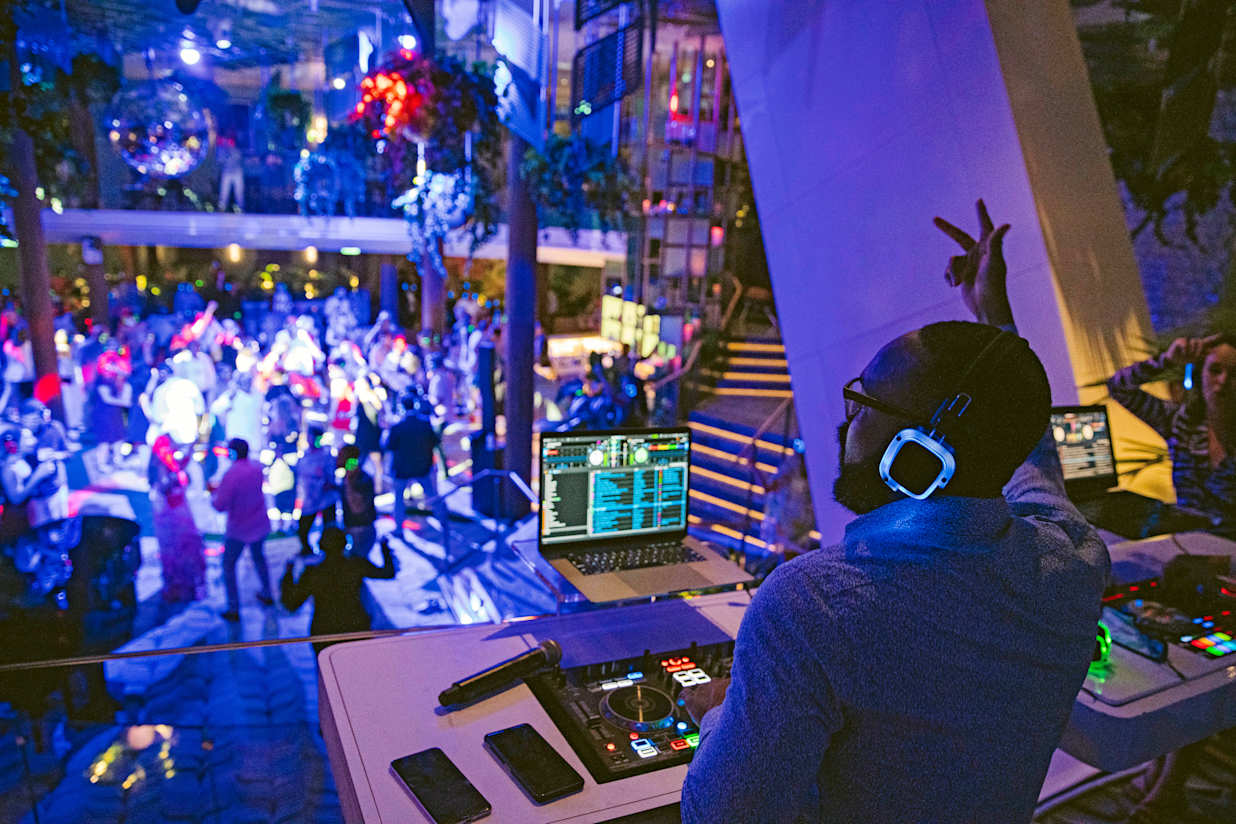 Silent Disco on board Celebrity Apex