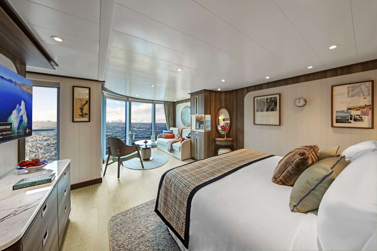 Seabourn Venture panorama veranda suite