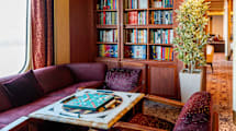 Library, Ambassador Renaissance