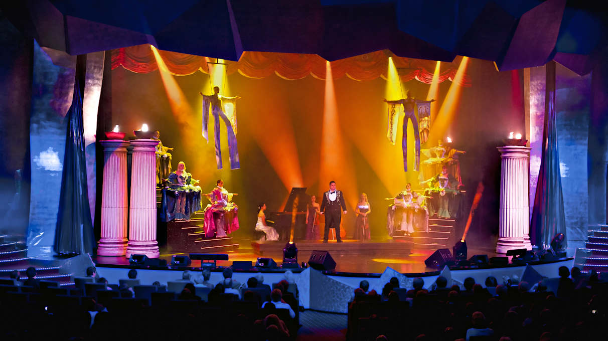 Entertainment onboard MSC Fantasia