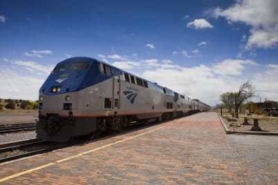 Maple Leaf Train From Niagara To New York