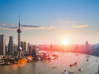 4* hotel stays in Shanghai & Tokyo